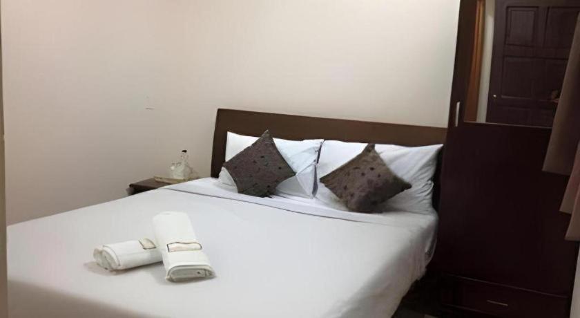 Oyo 90936 Hotel Manjoi Inn Ipoh Buitenkant foto