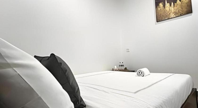 Oyo 90936 Hotel Manjoi Inn Ipoh Buitenkant foto