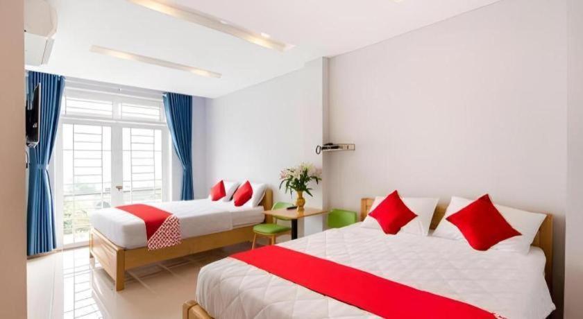 Oyo 90936 Hotel Manjoi Inn Ipoh Buitenkant foto